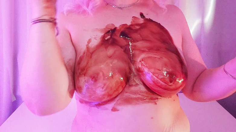 Aurae Wynfaren: Шоколадные сиськи