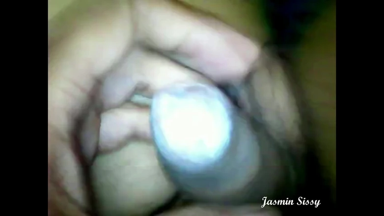 angelscs2008: Jasmin Shemale Транс кроссдрессера мастурбирует и большой мясистый брызг спермы