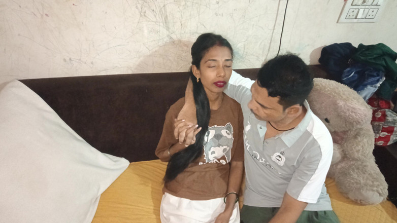 Truefuker: Desi Bhabhi Is Sucking the Penis and Enjoying It Too