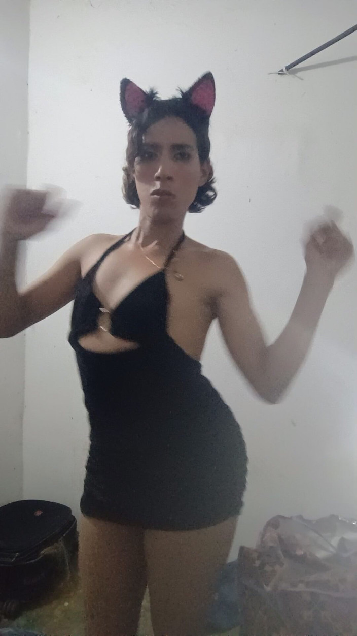 Femboy from Colombia: Ces hormones sont toutes des damdola