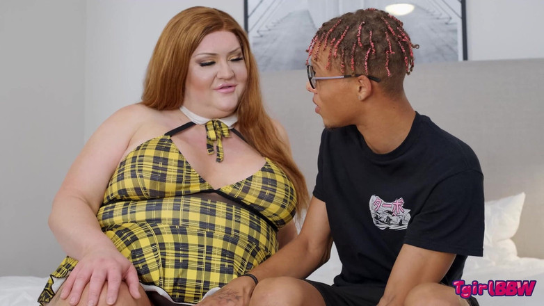 Tgirl BBW: Tgirl BBW: Nathalie Demands It Bareback