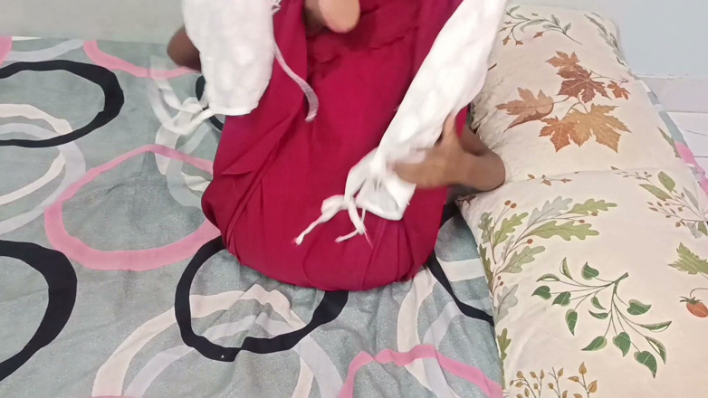 MysticArun: Real Indian Stepsister Helps Stepbrother Cum Quickly in Her Panties...