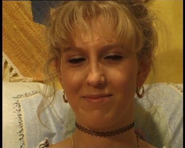 YOUR FIRST PORN: Komm Und Wichs Mit Mir - Jaquelin Come and Szarrk off...