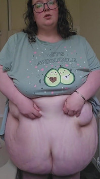 Tanrıça banyoda göbek oyunu