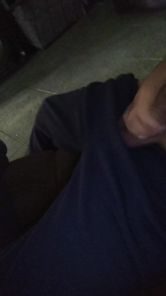 AlexAlejandro13: Наслаждение на диване
