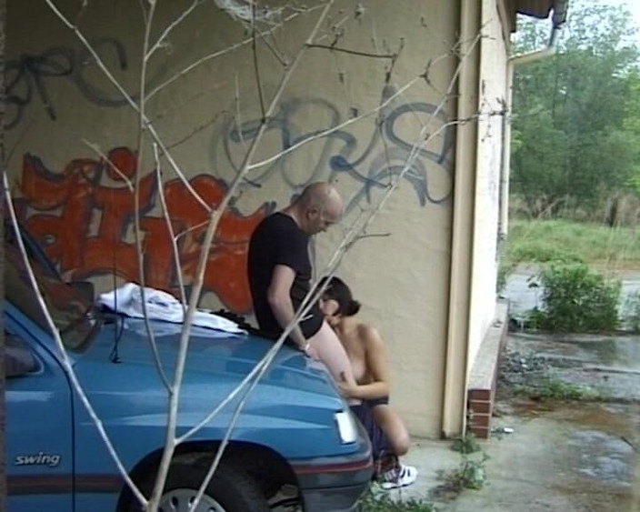 BB Video - Vintage Story: Německá amatérská teen venkovní kočička brunetka