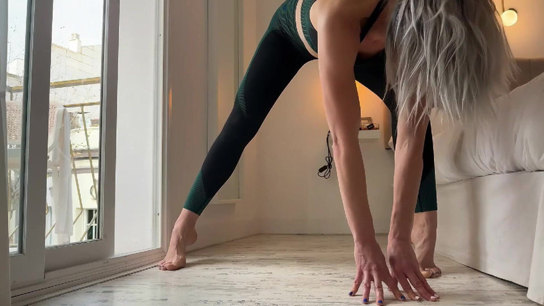 DINA LIGHT: Bingkap ketat dan kencing mengusik menonton setiap langkah lengkung