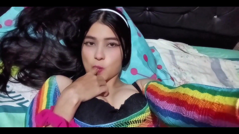 Yulieth Gomez: Ich lade mein hausmädchen zum ficken ein und sie antwortet...