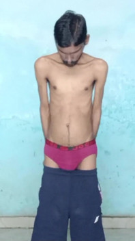 Rajesh playboy 993 dua kencing di botol mandi emas telanjang kontol berbulu buatan sendiri belum disunat kulupkan rambut kemaluan