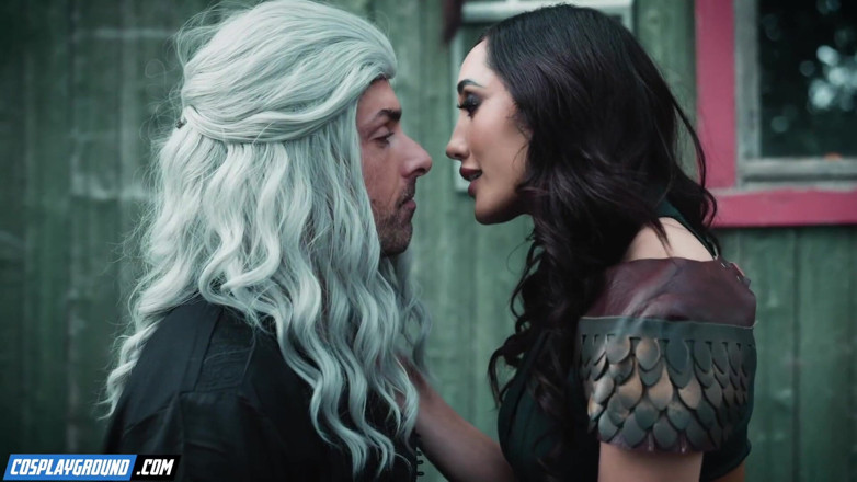 Cosplayground: Chloe Amour and Gia Ohmy Finger and Fuck Each Other...