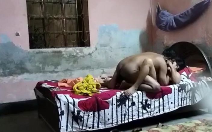 Sura Bhabhi: Homemade Cheating Sex with My Husband's Stepbrother Suri