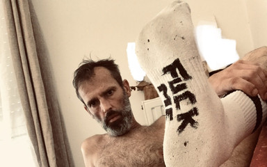 Lopeajus41: I feel good on my couch