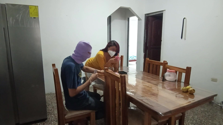 Goky: Cô ấy vẫn khoe núm vú to được chải