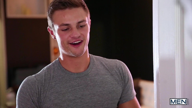Men network: Uomini - charlie pattinson scopa il culo del giovane gay Leo...
