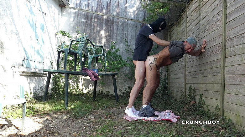 Straight boys but needing sex: Exhib gardne s Jess ošukaná hetero anonymní diskrétně