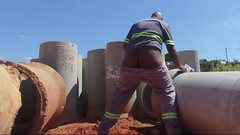 TheBlacKHunterr: मैंने अकेले और निर्माण स्थल पर छुट्टी का फायदा उठाया