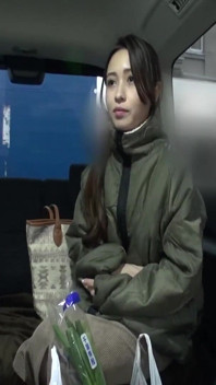 Reona - Housewife Pick-up (32y Old) Vol. 1