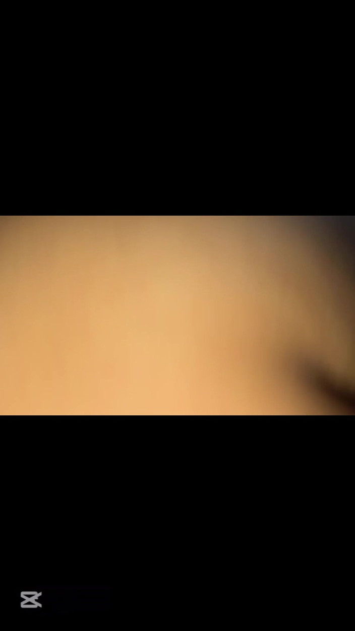 Hornyqueen36: main premika ki choot men viry daalta hoon