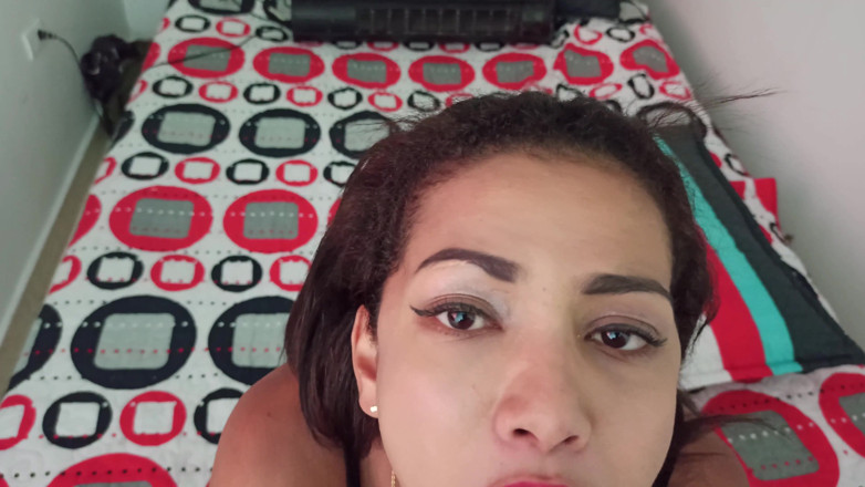 Xamy_97: Ich mache oralsex bis dilddo, sehr reich