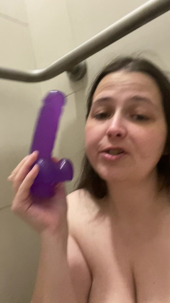 MissChrystalline: Orgasm cu jucărie rose