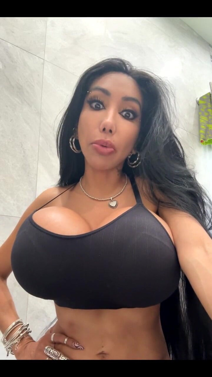 Anakaliyah:  Breakin news 