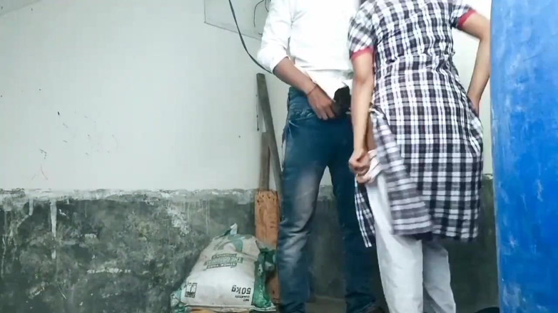 Fantacycutting: นักเรียนหญิงอินเดีย แอบเรียกครูมาเย็ดหีลับๆ