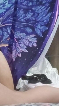 我操你，你这个饥渴湿润的宝贝