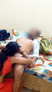 Bahu India dikongkek pepek ketatnya oleh adik ipar