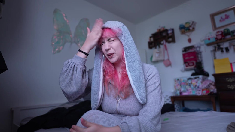 lilredvelvettt: Tatăl tău vitreg pulos