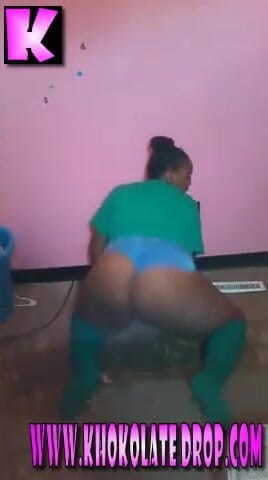 Big black clapping booties: Phat loose ass clapping, episode 2