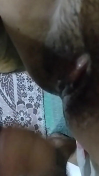 Sexy senhora fodendo seu padrasto, núcleo duro, posição de quatro, injetando pequena buceta lambida