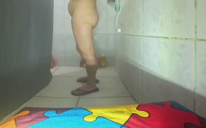 Kasallpimenta VR: Viens prendre un bain avec moi !