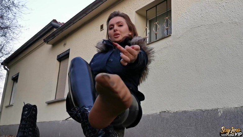 Goddess Lena: Outdoor JOI for footlovers