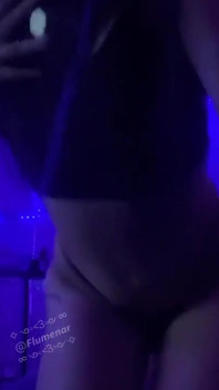小柄なボディ