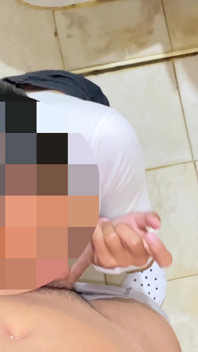 ただ私の中に射精してください