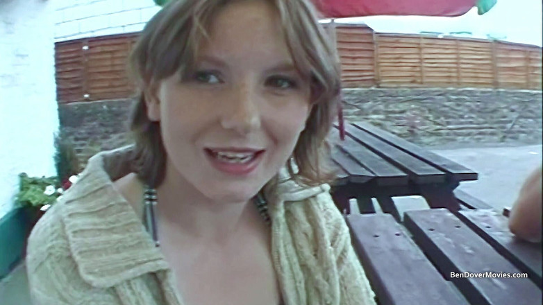 Ben Dover Movies: Přísně pití spermatu: Toni Chilton