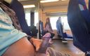 KattyWest: 기차에서 낯선 사람이 나에게 그의 자지를 보여주고 내가 빨아