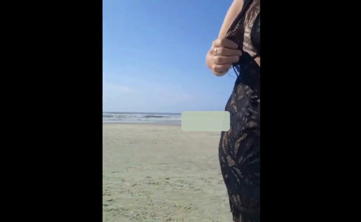 Priscila: La matrigna voleva solo un parere... ma questo bikini trasparente è...