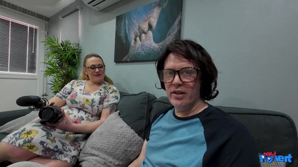 Nerd Pervert: Pixie Peach - głodny spunk