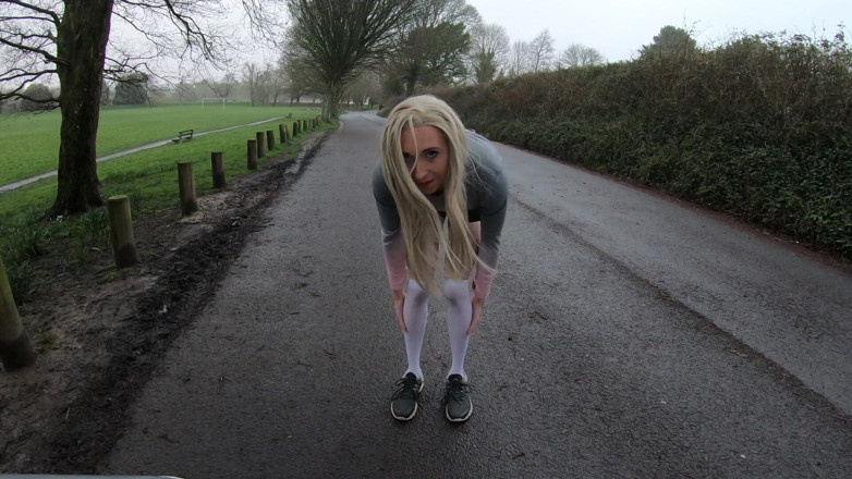 The Midnight Minx: To wet to cold sports kit bailout