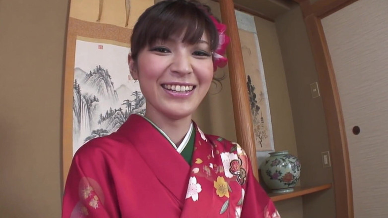 JAPAN IN LOVE: Scène de suceuses japonaises - Kyouko Maki, 1 Belle Japonaise à forte poitrine,...