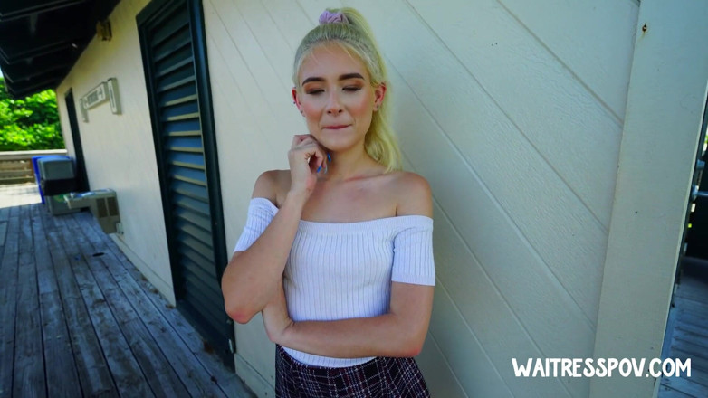 Waitress POV: vetres dekhne ka bindu - jessie Saint - daidi ki larki ko...