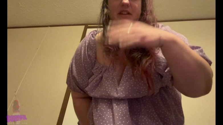 BellaBlast: Связанная под мной: моя парящая задница выпускает пердеж, которые вы не можете сбежать: попастая Bella взрыв