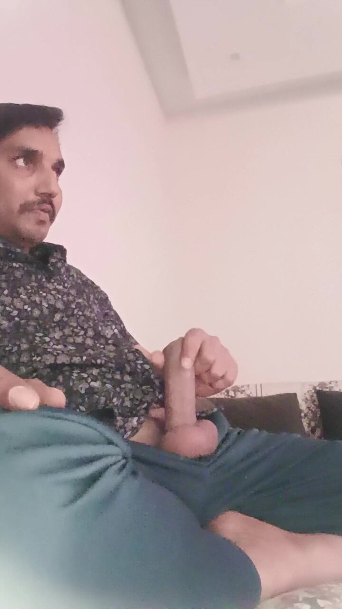 Rajasthani-old-lover: Sĩ quan cảnh sát Ấn Độ bị cha dượng hàng xóm và...