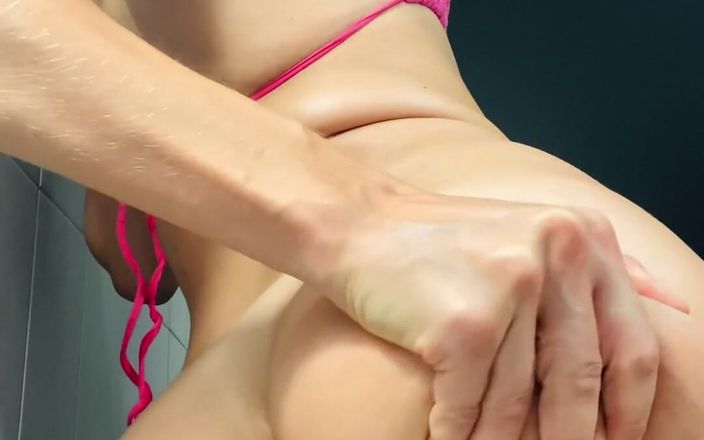 CarryLight: Durante o tempo na piscina, eu fiquei muito excitado e...