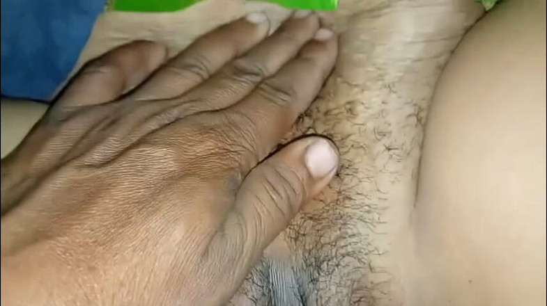 Kumari1996: デシ村の女の子のアナルを犯される