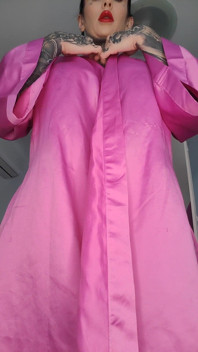 Rate Stepmommy's Sexy Outfit