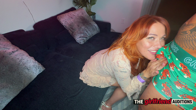 London Ford: Przesłuchania dziewczyny - tryskam na twoim grobie z Evee Graves