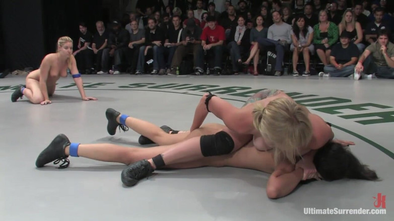 Ultimate surrender by Kink: Tag team league ao vivo, time preto vs time azul