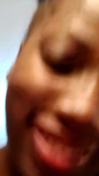 我的最初想法可能是我不应该上传这个我的阴户被继父摧毁的视频 - jhodez1